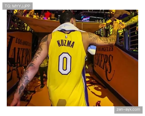 库兹马挡拆提升效率胜过比尔持球单打